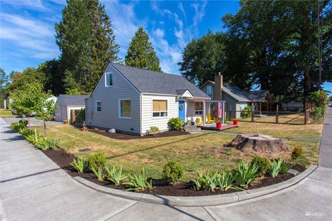 Photo for 5601 2nd Avenue, Ferndale, WA 98248 (MLS # 1983715)