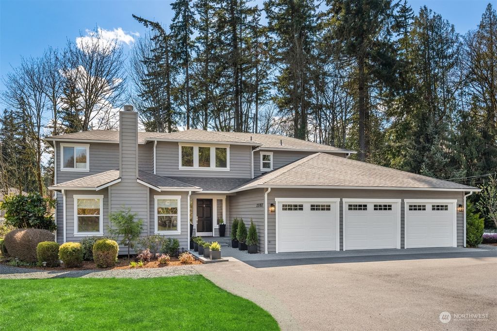 Photo of 23702 34th Avenue SE, Bothell, WA 98021 (MLS # 2070088)