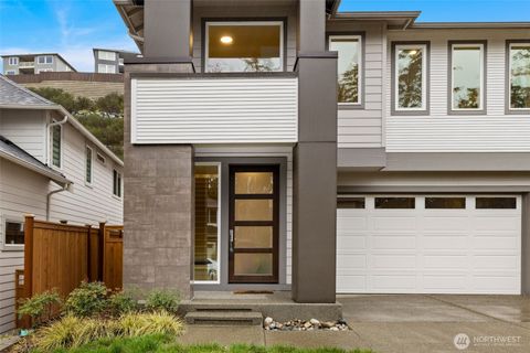 Photo of 16319 27th Street Court E, Lake Tapps, WA 98391 (MLS # 2491647)