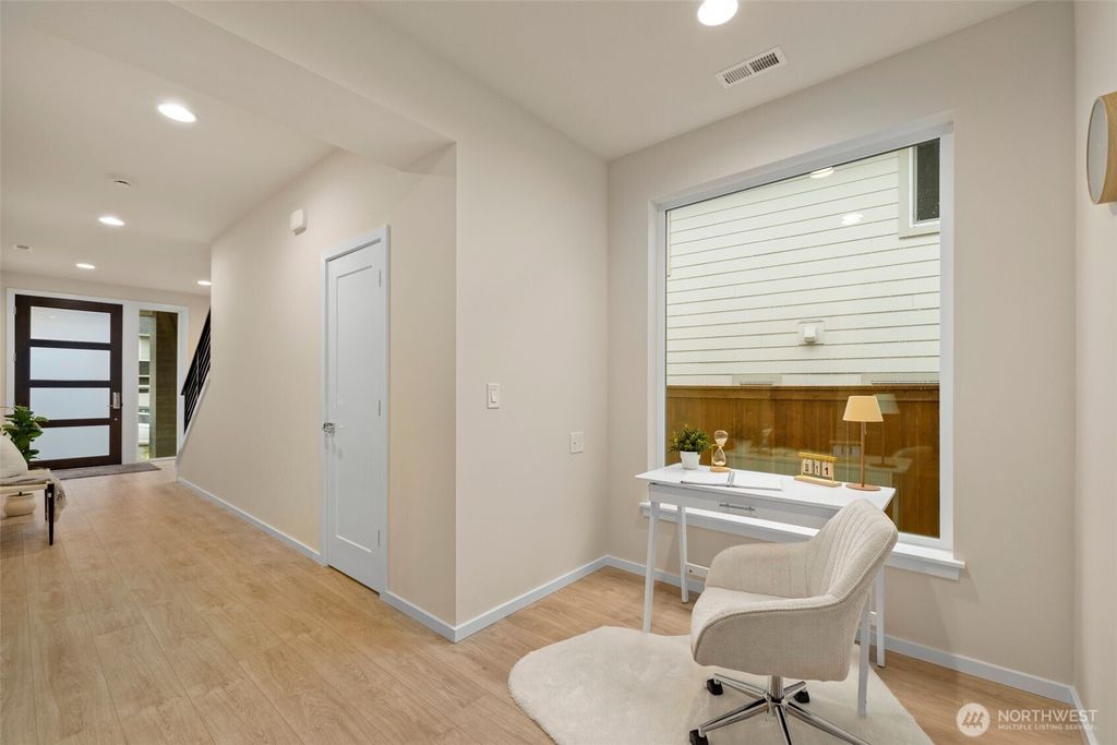 Photo of 16319 27th Street Court E, Lake Tapps, WA 98391 (MLS # 2491647)