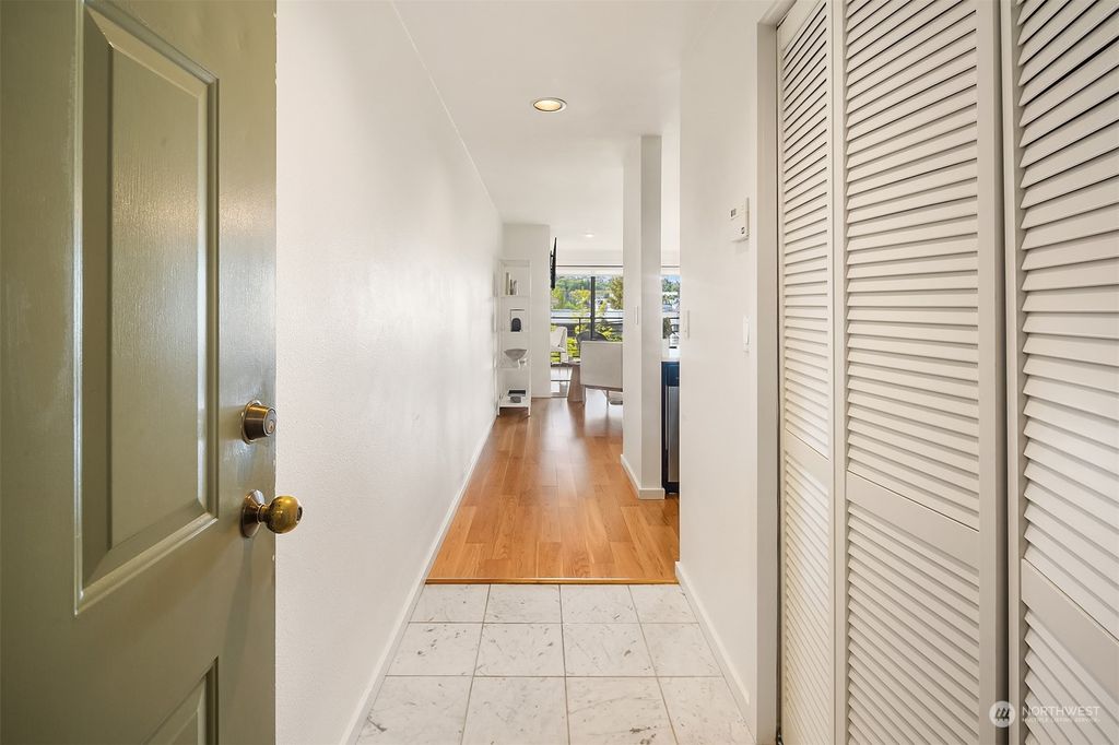 Photo of 2012 Eastlake Avenue E #101, Seattle, WA 98102 (MLS # 2227357)