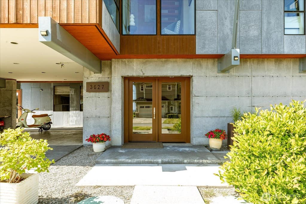 Photo of 3627 Driftwood Drive, Clinton, WA 98236 (MLS # 2543436)