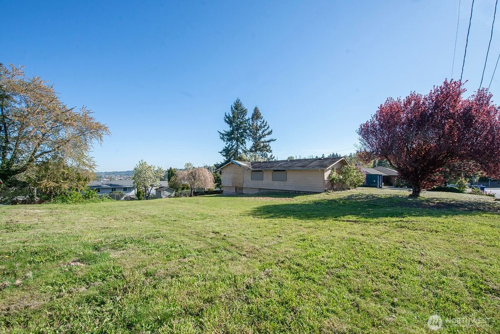 Photo of 0 S 18th Street, Renton, WA 98055 (MLS # 2361706)