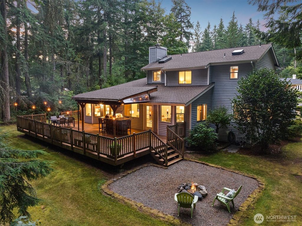 Photo of 22119 NE 78th Street, Redmond, WA 98053 (MLS # 2422867)