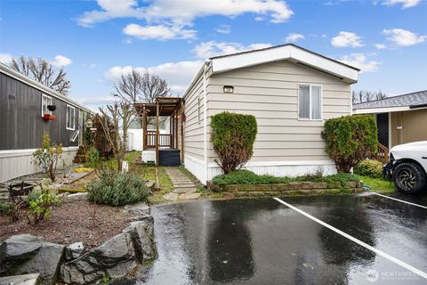 210 37th Street SE 25 Auburn WA 98002