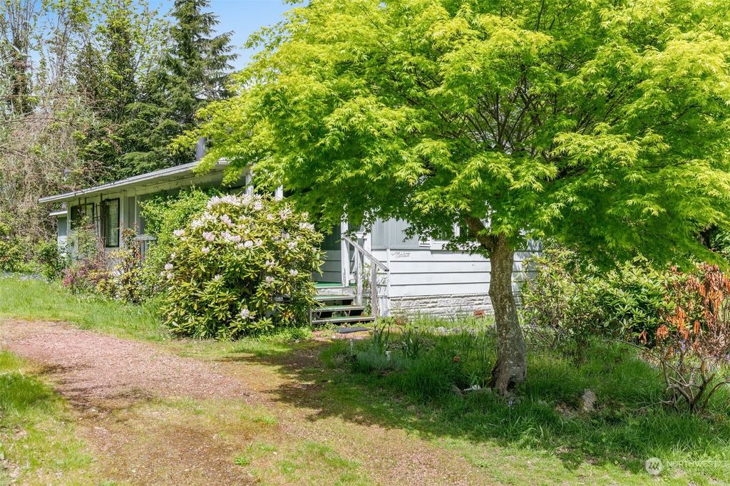 Photo of 4911 335th Avenue SE, Fall City, WA 98024 (MLS # 2067775)