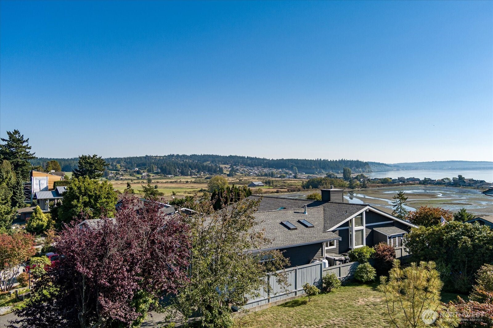 2408 Soundview Drive