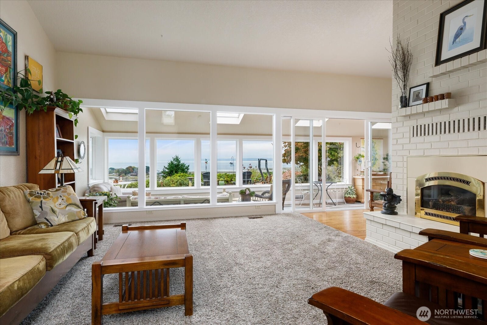 2408 Soundview Drive