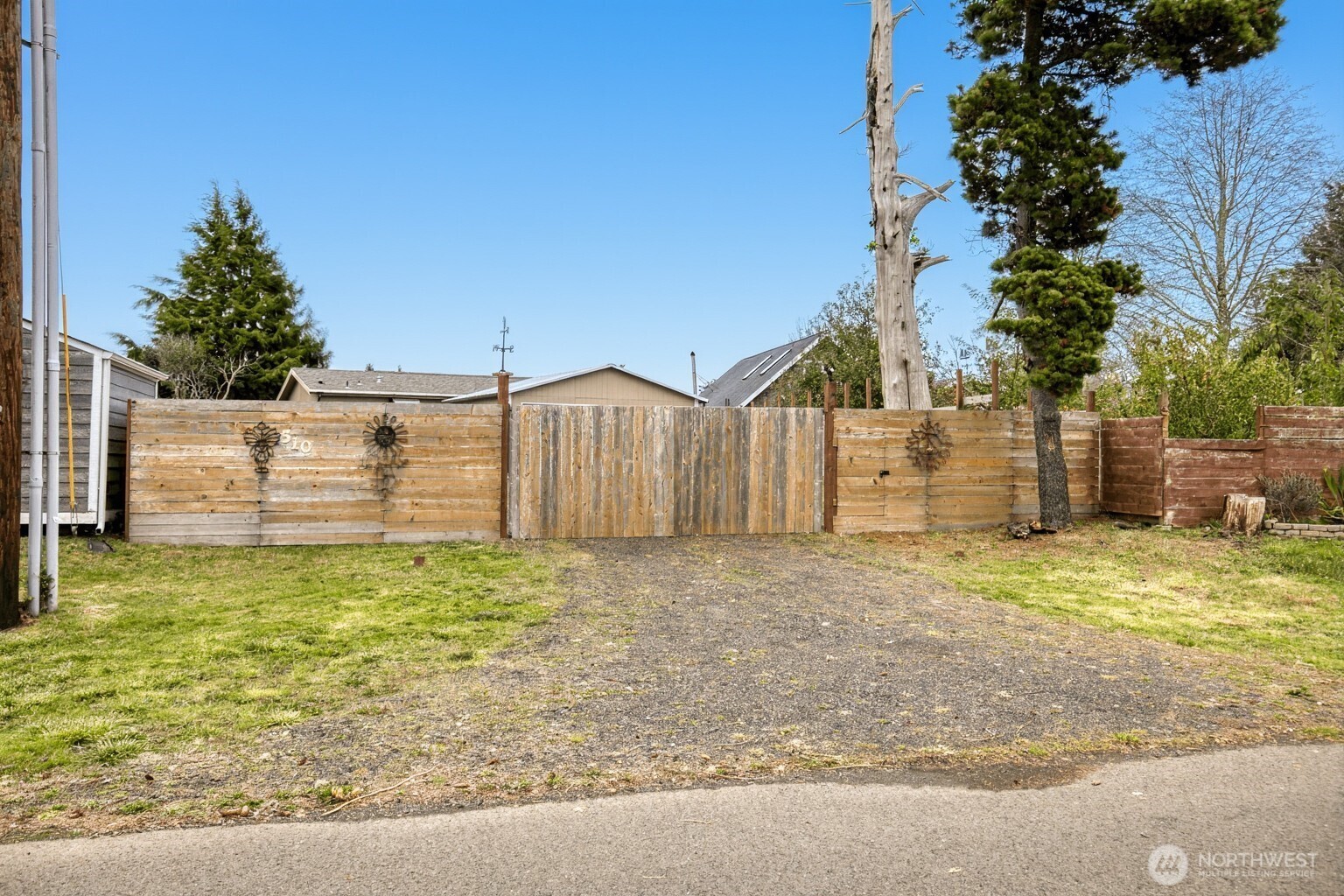 510 Sunset Avenue NE