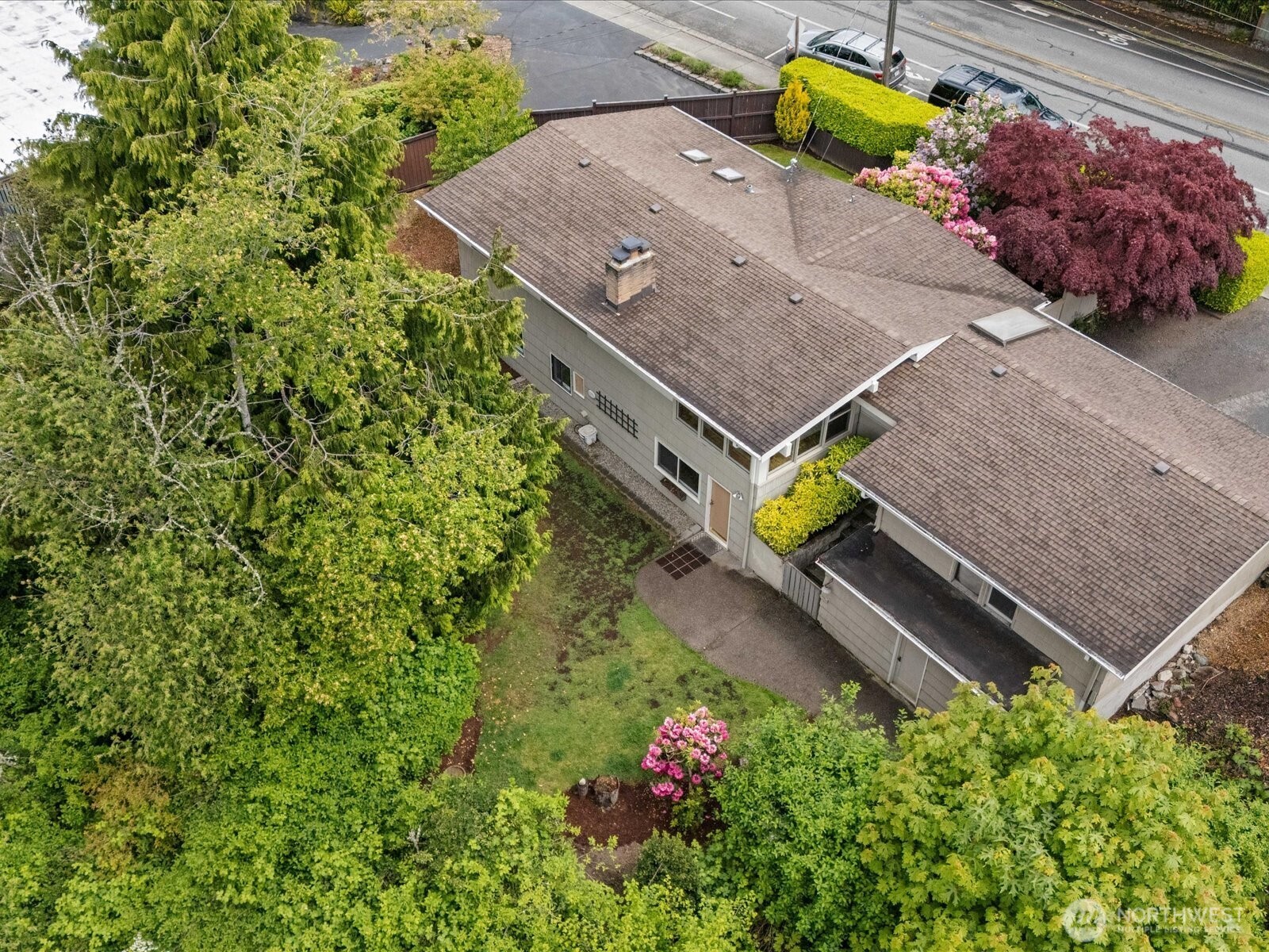 8711 Bowdoin Way