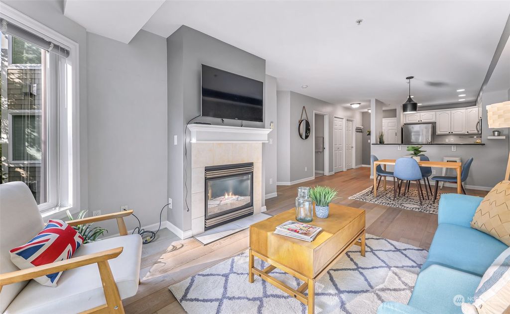 Photo of 4847 California Avenue SW #302, Seattle, WA 98116 (MLS # 2204375)