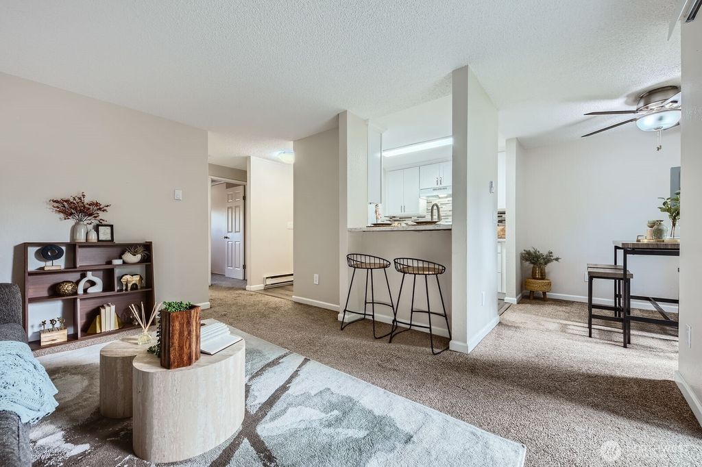 listing image 9368438991025280744