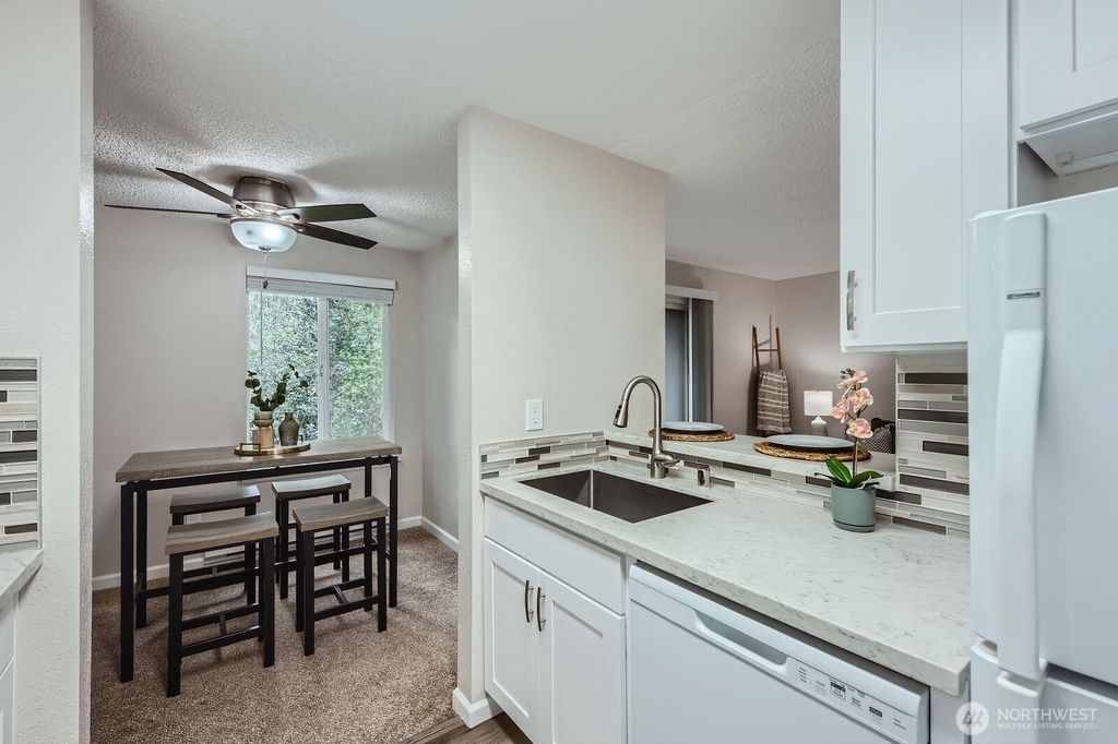 listing image 9363611988588619231