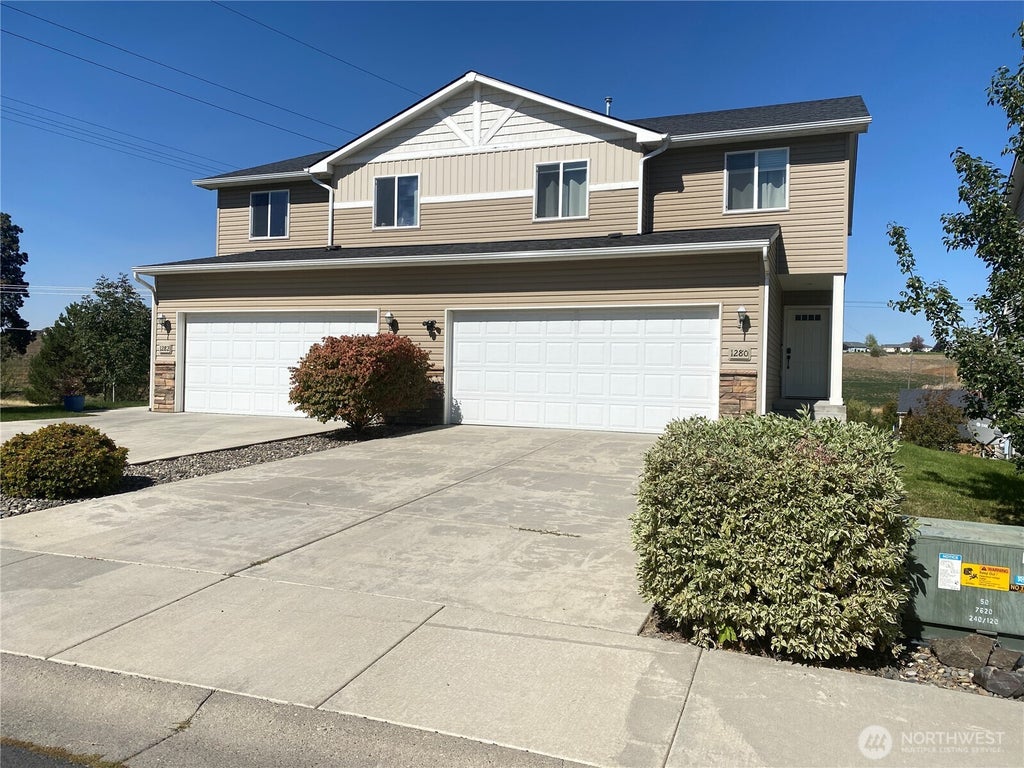 Photo of 1280 SW Selway Lane, Pullman, WA 99163 (MLS # 2583869)