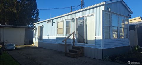 Photo of 2400 DONOVAN Avenue #16, Bellingham, WA 98225 (MLS # 2465890)