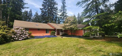 Photo of 130 E Lakeland Way, Allyn, WA 98524 (MLS # 2523859)