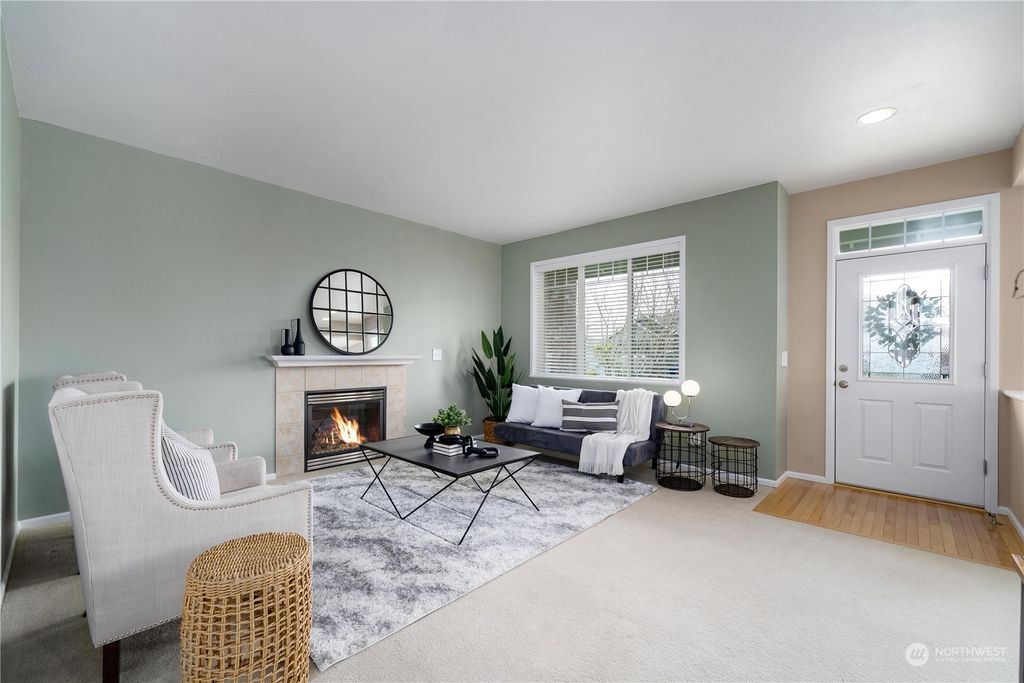 Photo of 16902 Woodside Drive SE, Renton, WA 98058 (MLS # 2056061)