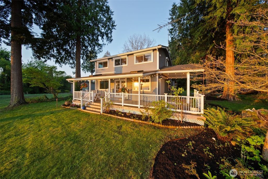 Photo of 11212 NE Tiger Way, Kingston, WA 98346 (MLS # 2519566)