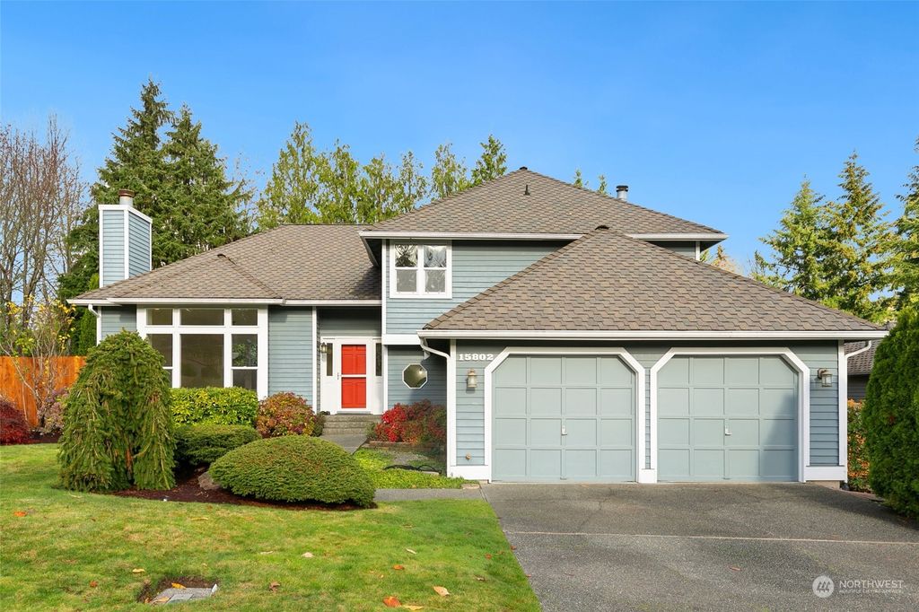 Photo of 15802 SE 182nd Place, Renton, WA 98058 (MLS # 2306362)