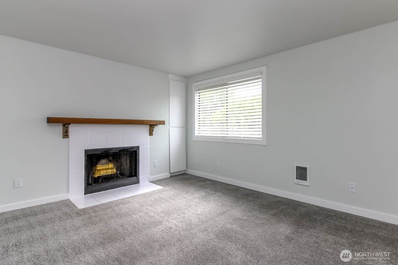 4812 S 187th Place B203