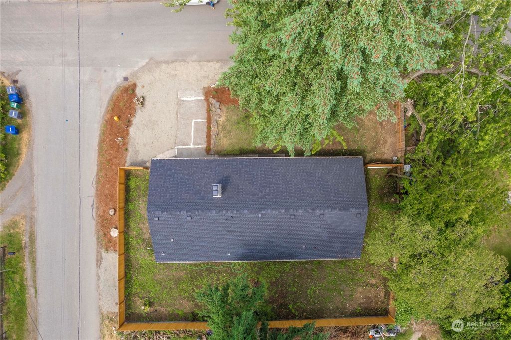 Photo of 505 S 140th Street, Burien, WA 98168 (MLS # 2131467)