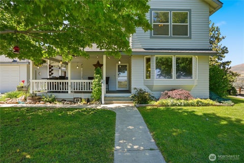 Photo of 530 Wakatak Road, Yakima, WA 98908 (MLS # 2552114)