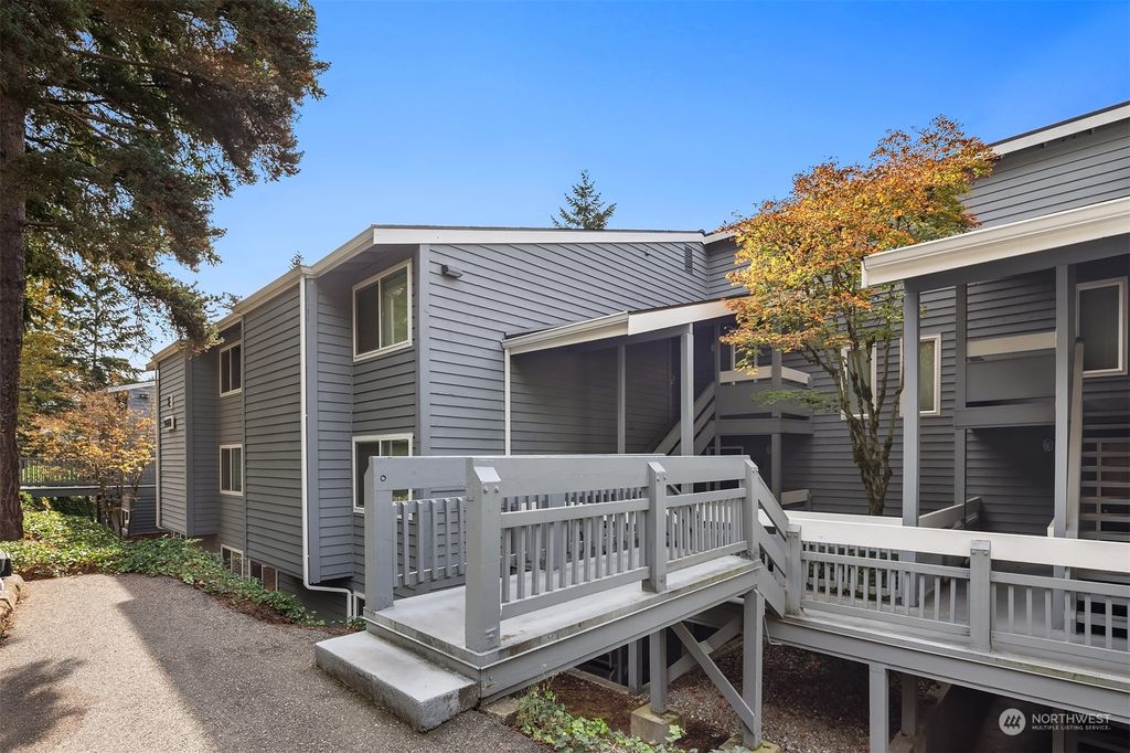 Photo of 9398 Redmond-Woodinville Road NE #E129, Redmond, WA 98052 (MLS # 2301956)