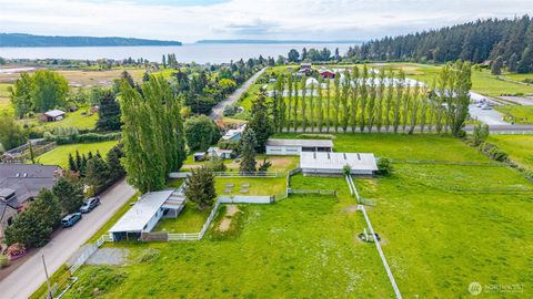 Photo of 5392 Shore Meadow Road, Freeland, WA 98249 (MLS # 2522221)