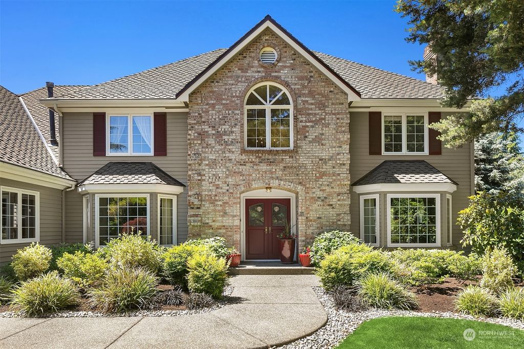 Photo of 14341 157th Avenue NE, Woodinville, WA 98072 (MLS # 2325145)