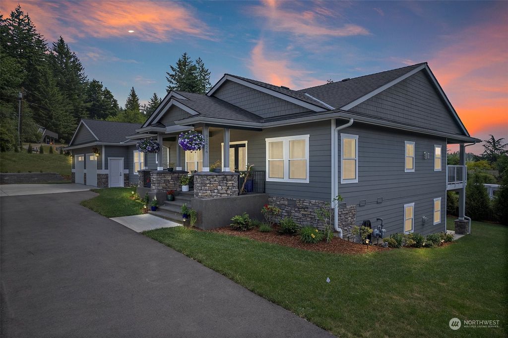 Photo of 32826 5th Avenue, Black Diamond, WA 98010 (MLS # 2128006)