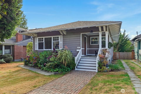 Photo of 833 NW 64th Street, Seattle, WA 98107 (MLS # 2585515)