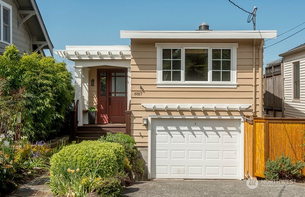 Photo of 6817 34th Avenue NW, Seattle, WA 98117 (MLS # 2049108)