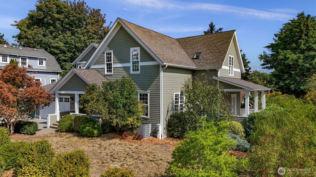 Photo of 3206 S Washington Street, Seattle, WA 98144 (MLS # 2431955)