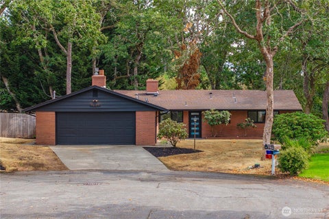 Photo of 7601 64th Avenue W, Lakewood, WA 98499 (MLS # 2581560)