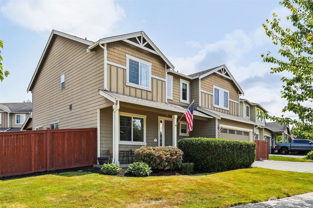 Photo of 17229 84th Avenue NE, Arlington, WA 98223 (MLS # 2396721)