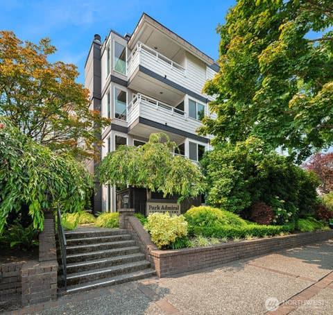 Photo of 2115 California Avenue SW #402, Seattle, WA 98116 (MLS # 2565924)