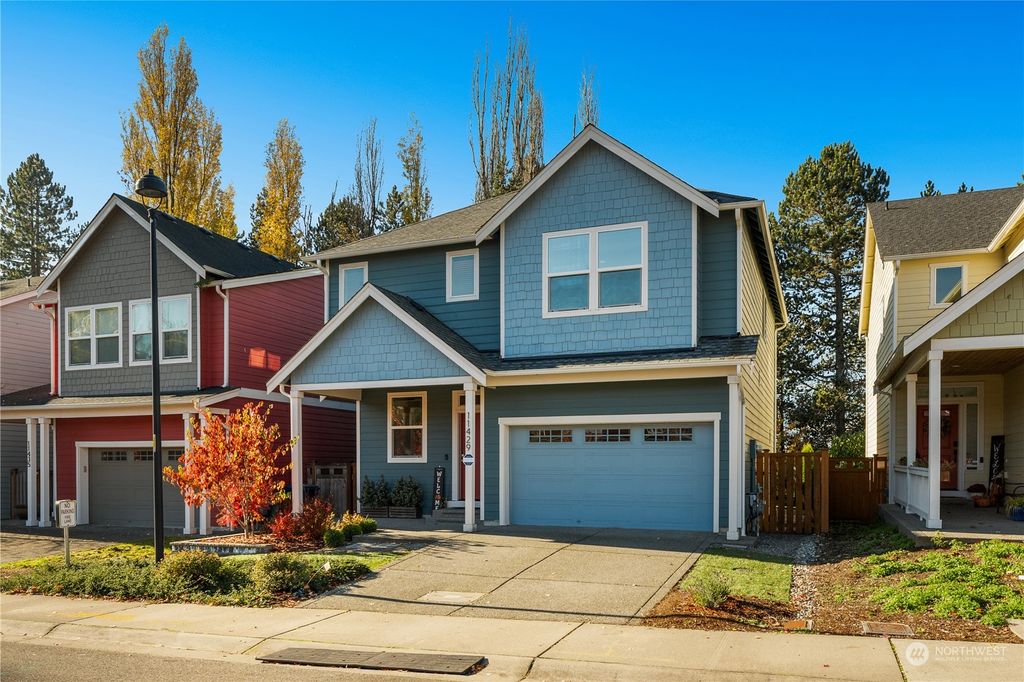 Photo of 11429 5th Avenue SW, Seattle, WA 98146 (MLS # 2307168)