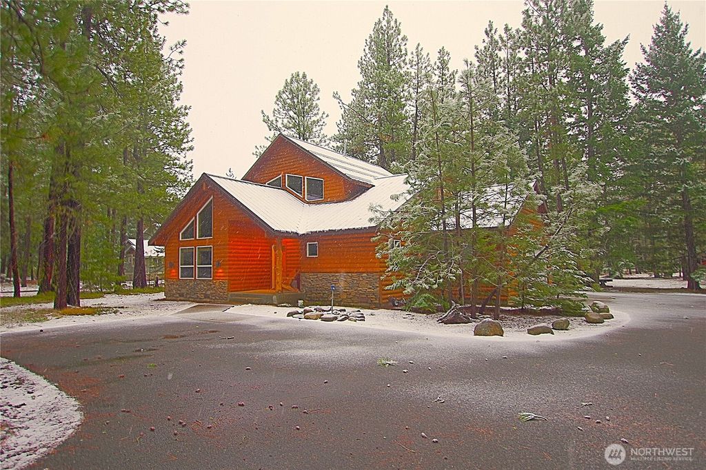 Photo of 140 Evergreen Valley Loop, Ronald, WA 98940 (MLS # 2460437)