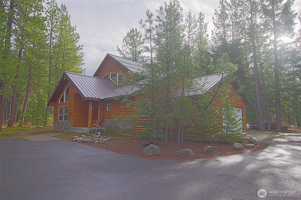 Photo of 140 Evergreen Valley Loop, Ronald, WA 98940 (MLS # 2460437)