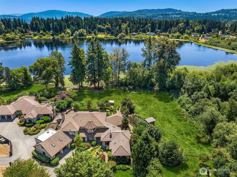 Photo of 15805 SE 16th Street, Bellevue, WA 98008 (MLS # 2408023)
