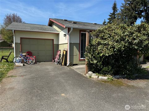 9719 5th Street NE Lake Stevens WA 98258