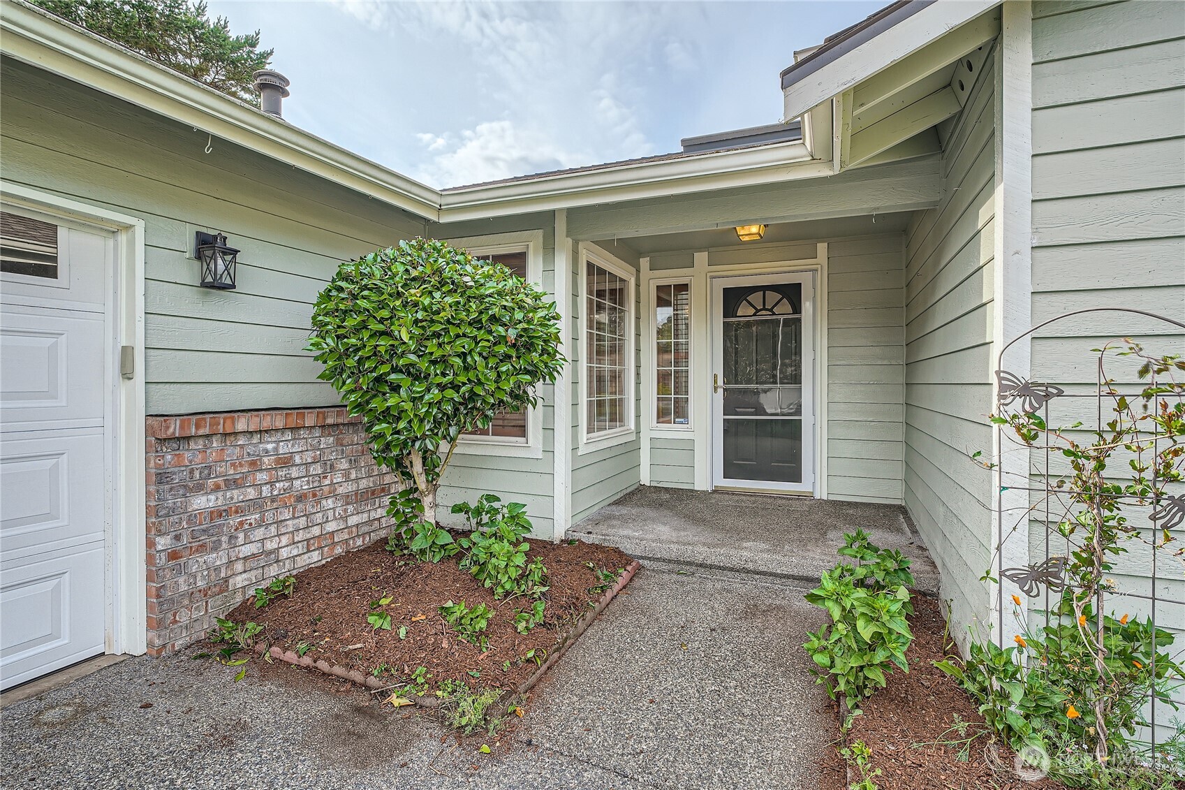 9215 77th Street Ct SW