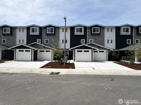 Photo of 1737 Sunup Loop, Bellingham, WA 98226 (MLS # 2585976)