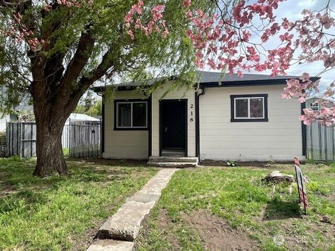 Photo of 216 E Dayton Avenue E, Dayton, WA 99328 (MLS # 2361709)