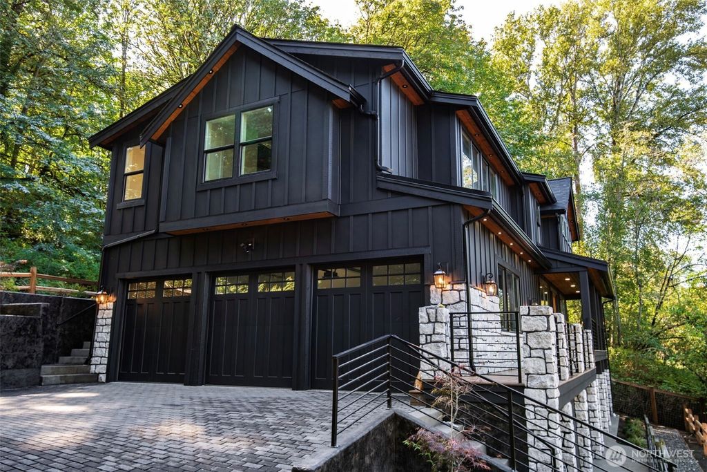 Photo of 10661 Forbes Creek Drive, Kirkland, WA 98033 (MLS # 2488214)