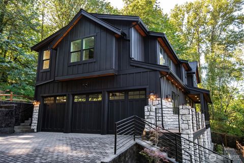 Photo of 10661 Forbes Creek Drive, Kirkland, WA 98033 (MLS # 2488214)