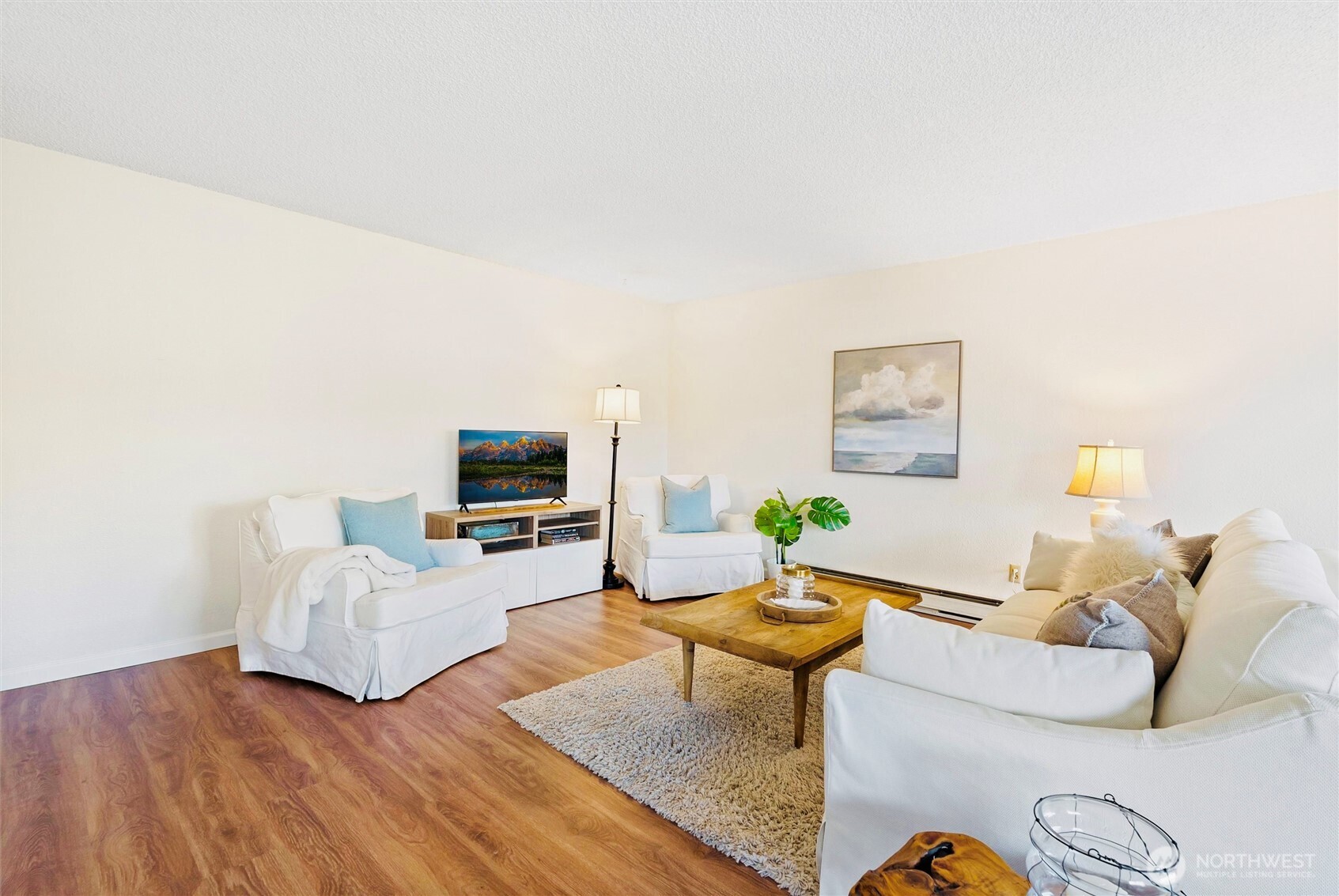 2550 Thorndyke Avenue W 103