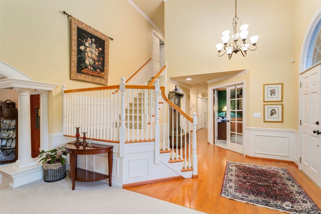 Photo of 25872 SE 22nd Place, Sammamish, WA 98075 (MLS # 2173950)