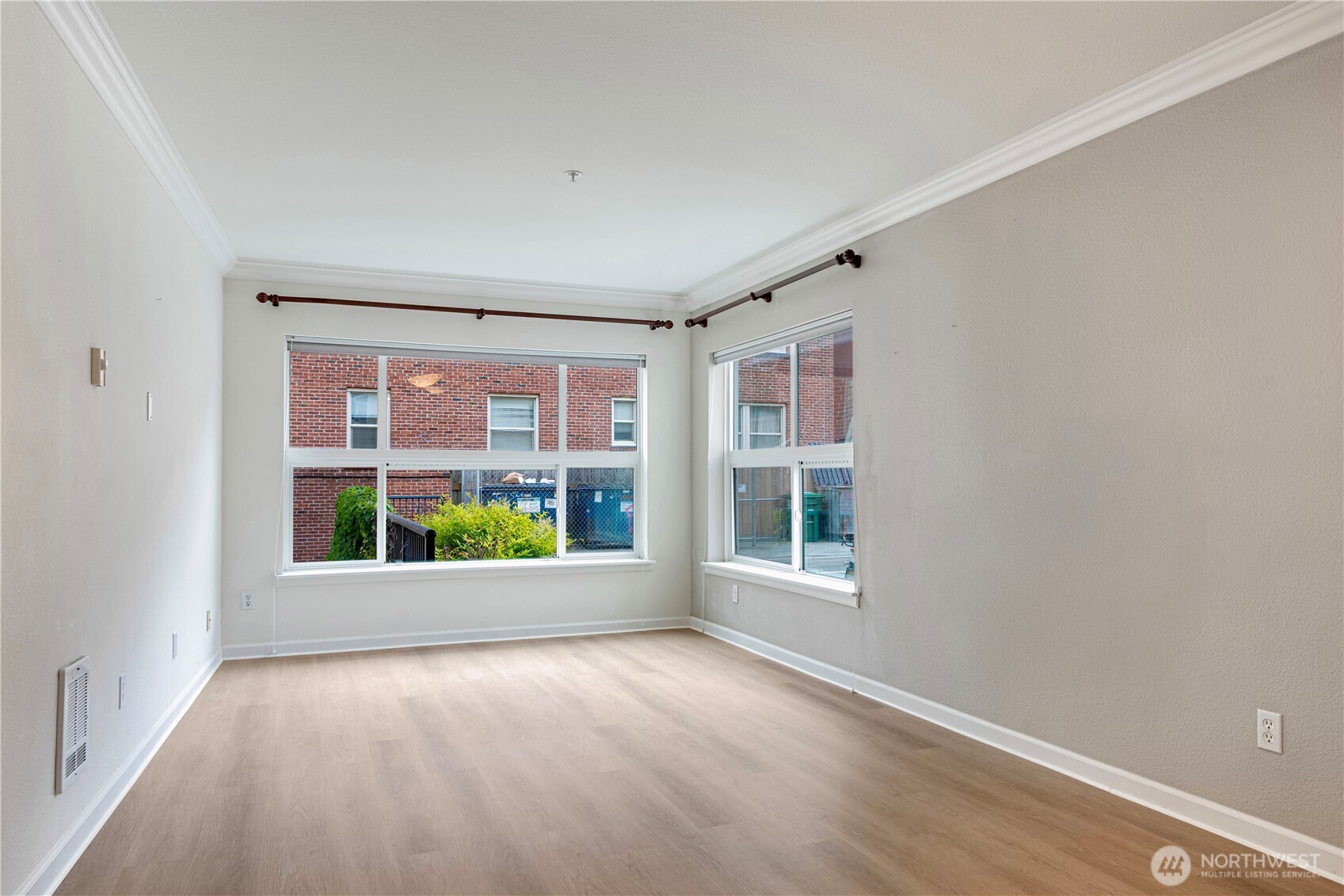 621 5th AVE N 103