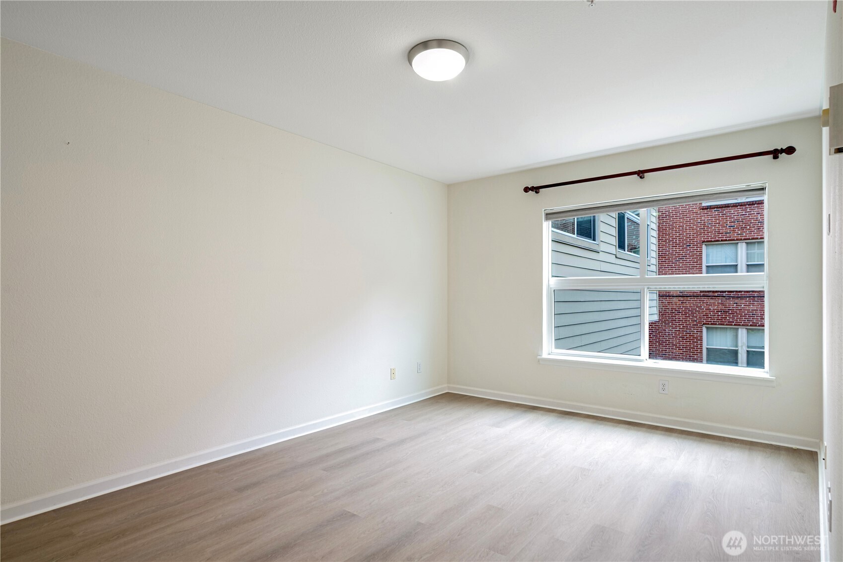 621 5th AVE N 103